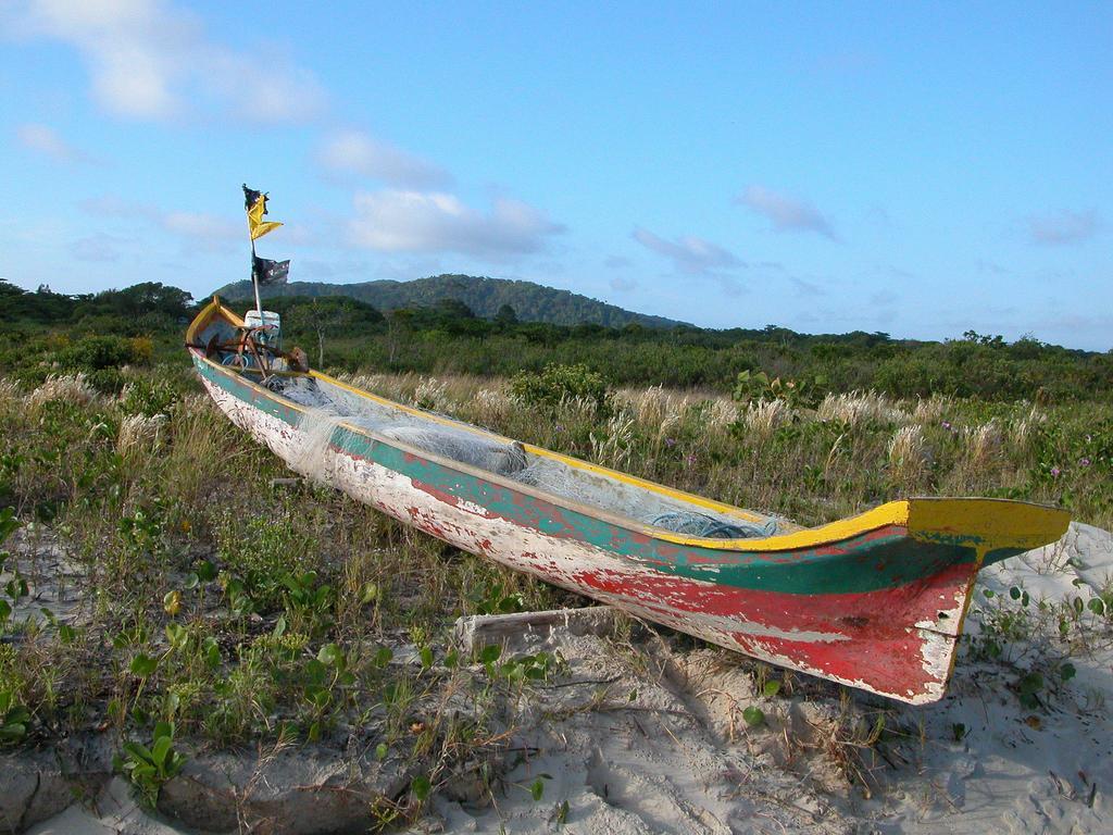 Pousada Ilha Do Mel Cafe Екстер'єр фото